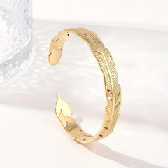 Custom Stainless Steel Bangle W051