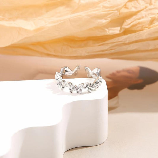 Beautiful Butterfly Open Ring - Adjustable & Chic for Women