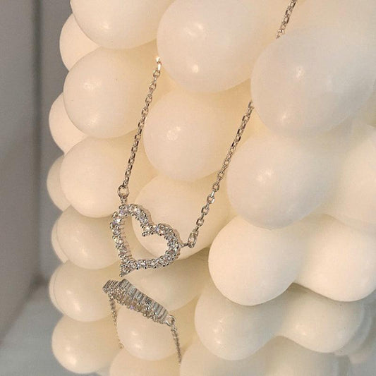 Shining Ladies Faux Diamond Heart Pendant Necklace