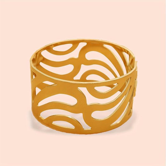 Hollow Pattern Metal Open Bracelet Women's Flower Bracelet
