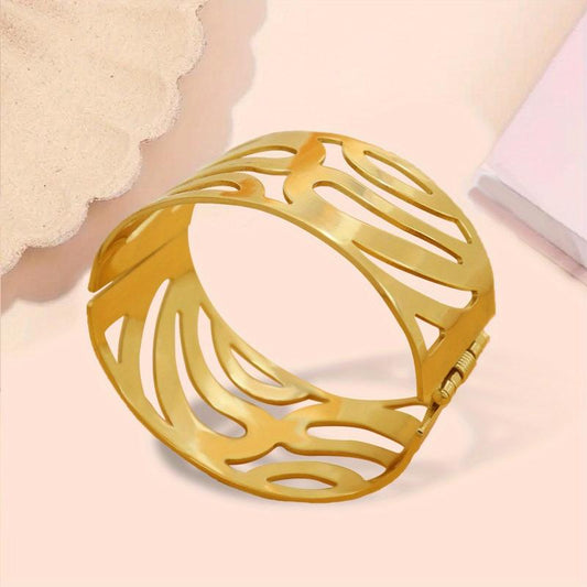 Hollow Pattern Metal Open Bracelet Women's Flower Bracelet