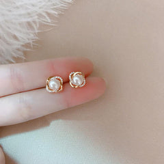 Retro Pearl Earrings for Women