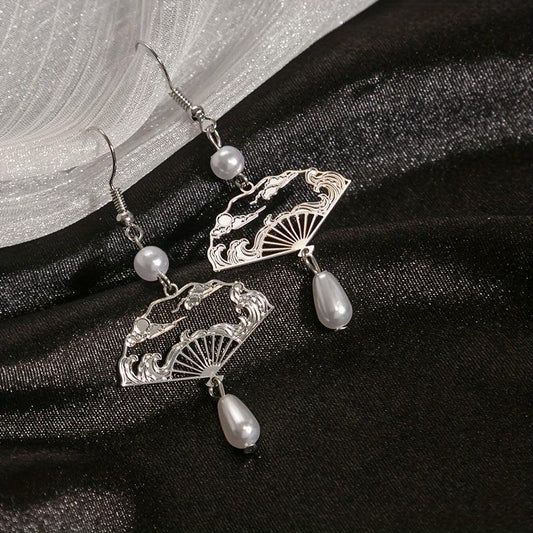 Vintage Water Drop Earrings Fan Tassel Hollow Fan Drop Earrings