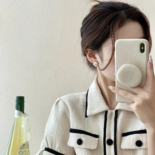 Retro Sense Bow Square Earrings Temperament Ear Stud Earrings