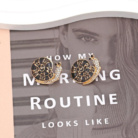 Snail Earrings Retro Glitter Animal Stud Earrings for Women