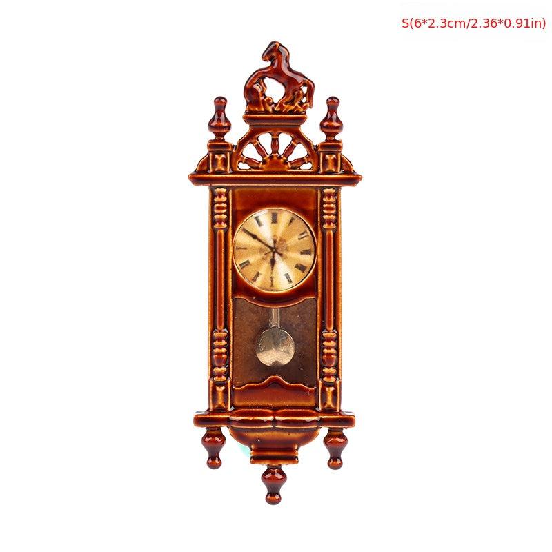 Mini Retro Roman Clock Ornament for 1/12 Doll House Simulation