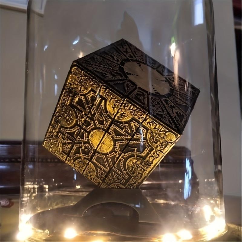 Deformed Detachable Puzzle Box Supports Model Decoration