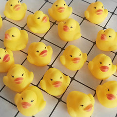 3Pcs Mini Yellow Duck Vinyl Toy Bath Gadgets