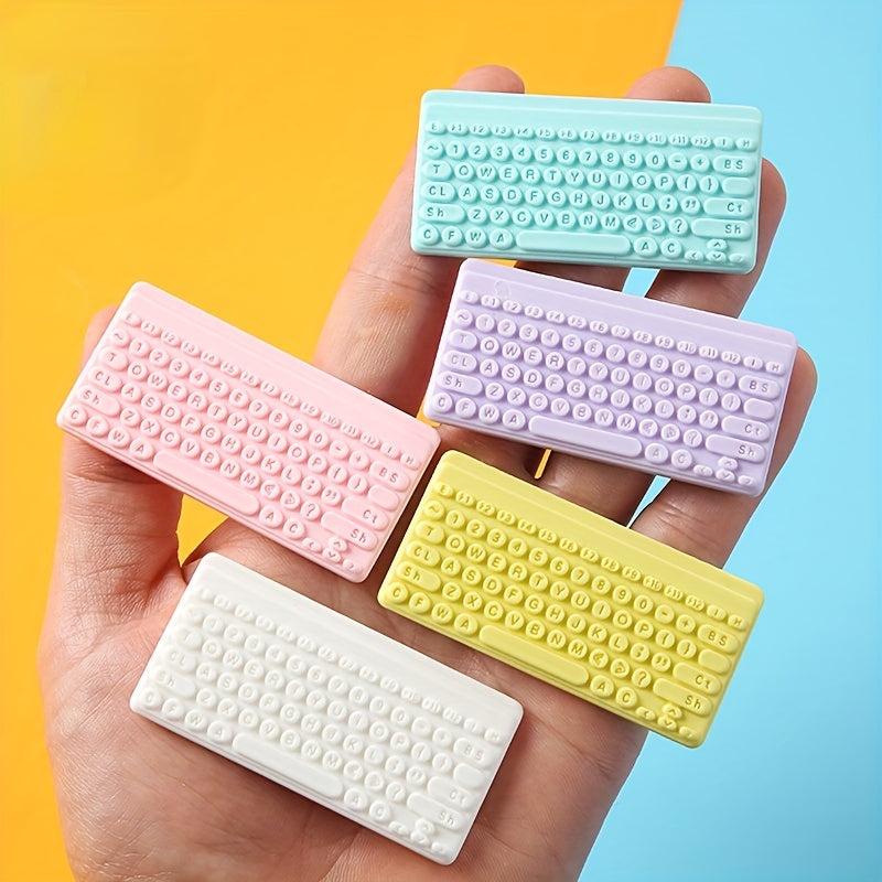 2Pcs Mini Macaroon Keyboard Ornaments for Dollhouse