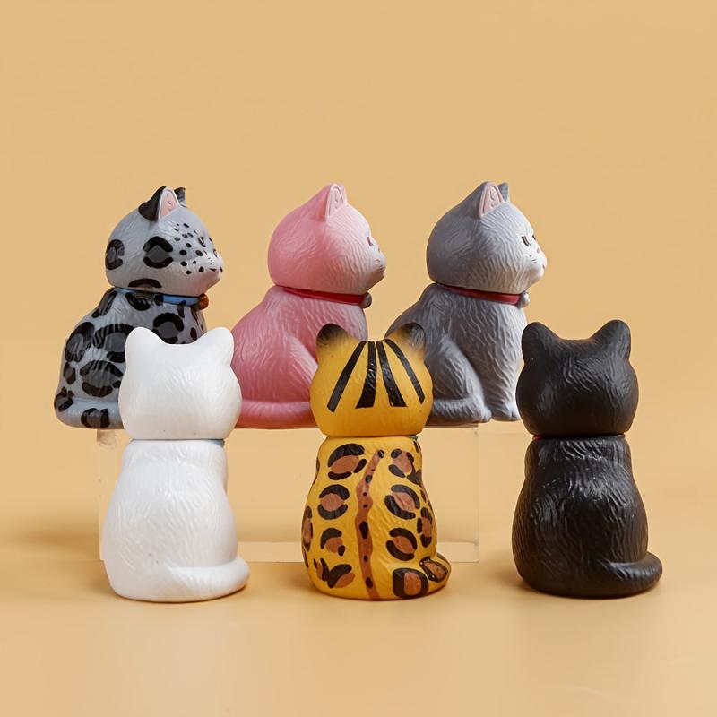 Cartoon Mini Bell Smelly Face Cat Car Doll Random Style