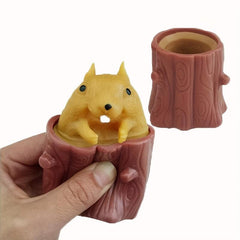 Scary Squirrel Cup Pinch Toy For Halloween Tree Stump Hamster Decompression