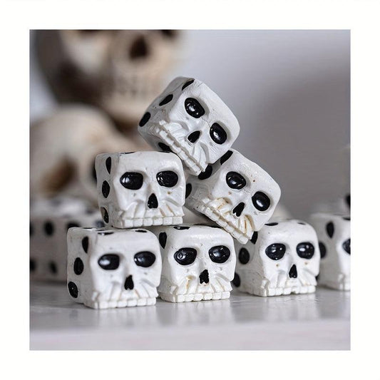 2pcs Halloween Skull Dice Casual Party Board Game Toy