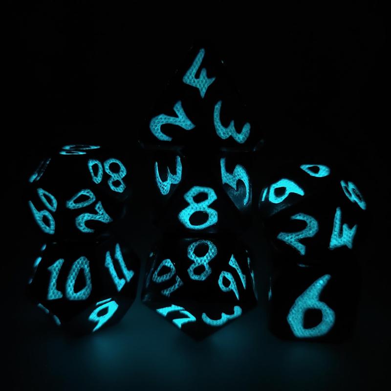 7pcs Dragon Scale Luminous Metal Polyhedral Dices For Board Game
