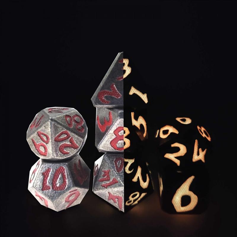 7pcs Dragon Scale Pink Luminous Polyhedral Dices Board Game