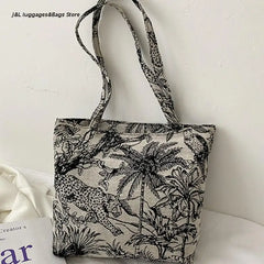 Embroidery Pattern Clutch Canvas Shoulder Bag