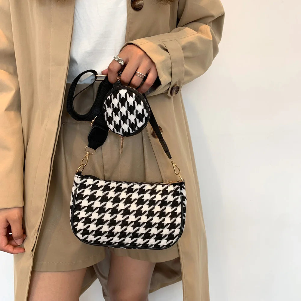 Vintage Plaid Shoulder Bags with Round Purse Pendant