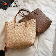 Casual Women Hand-Woven Large Rattan Straw Shoulder Bag