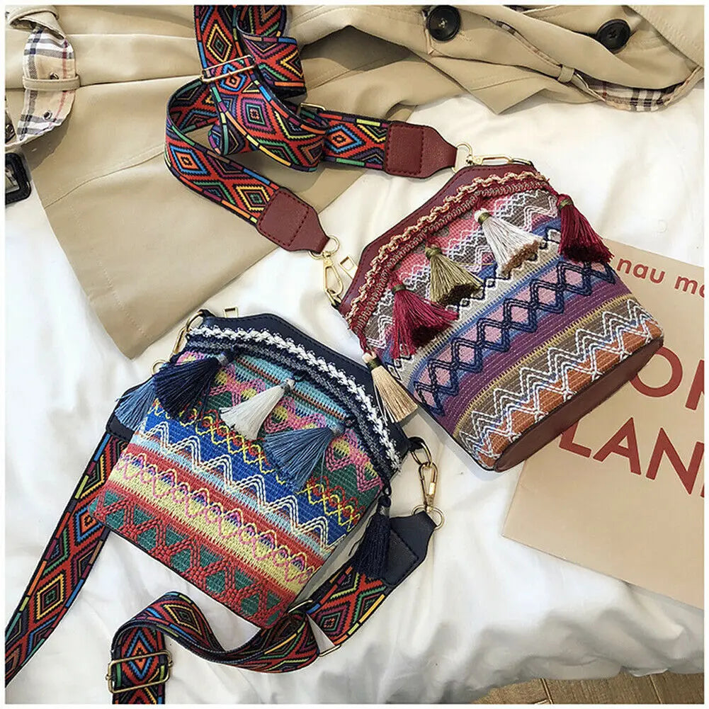 Hand Woven Hobo Crossbody Ethnic Straw Bags Women Handbag Retro Flap Rattan