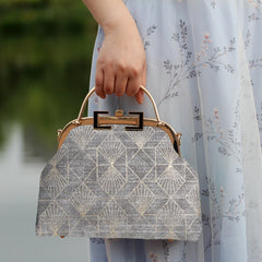 Vintage Women's Handbag Chain Crossbody Bag