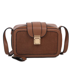 Retro Leather Crossbody Bag for Women Zipper Pouch Vintage Small Shoulder Bag