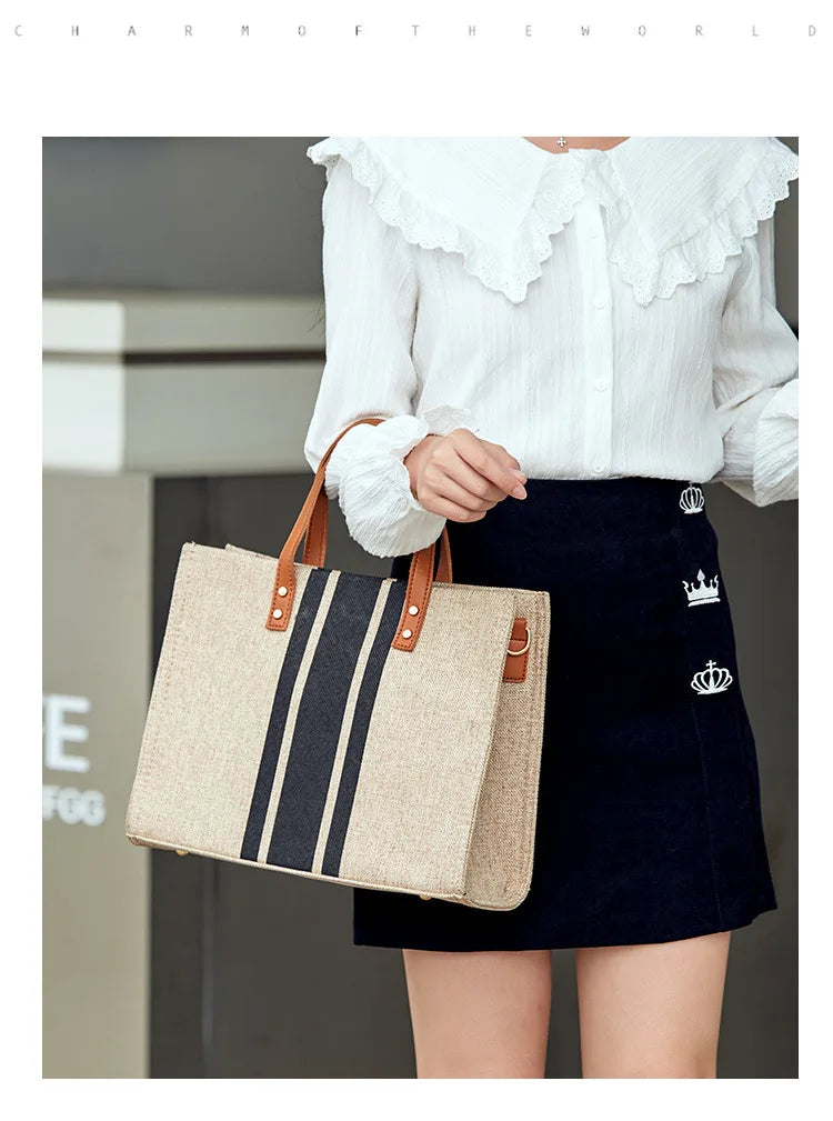 Classic Style Shoulder Bag Large Capacity Multifunction Bag