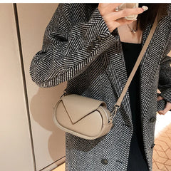Classy Oval Shaped Women's Bags Triangle Cover Shoulder Bag Female Commuter Bag