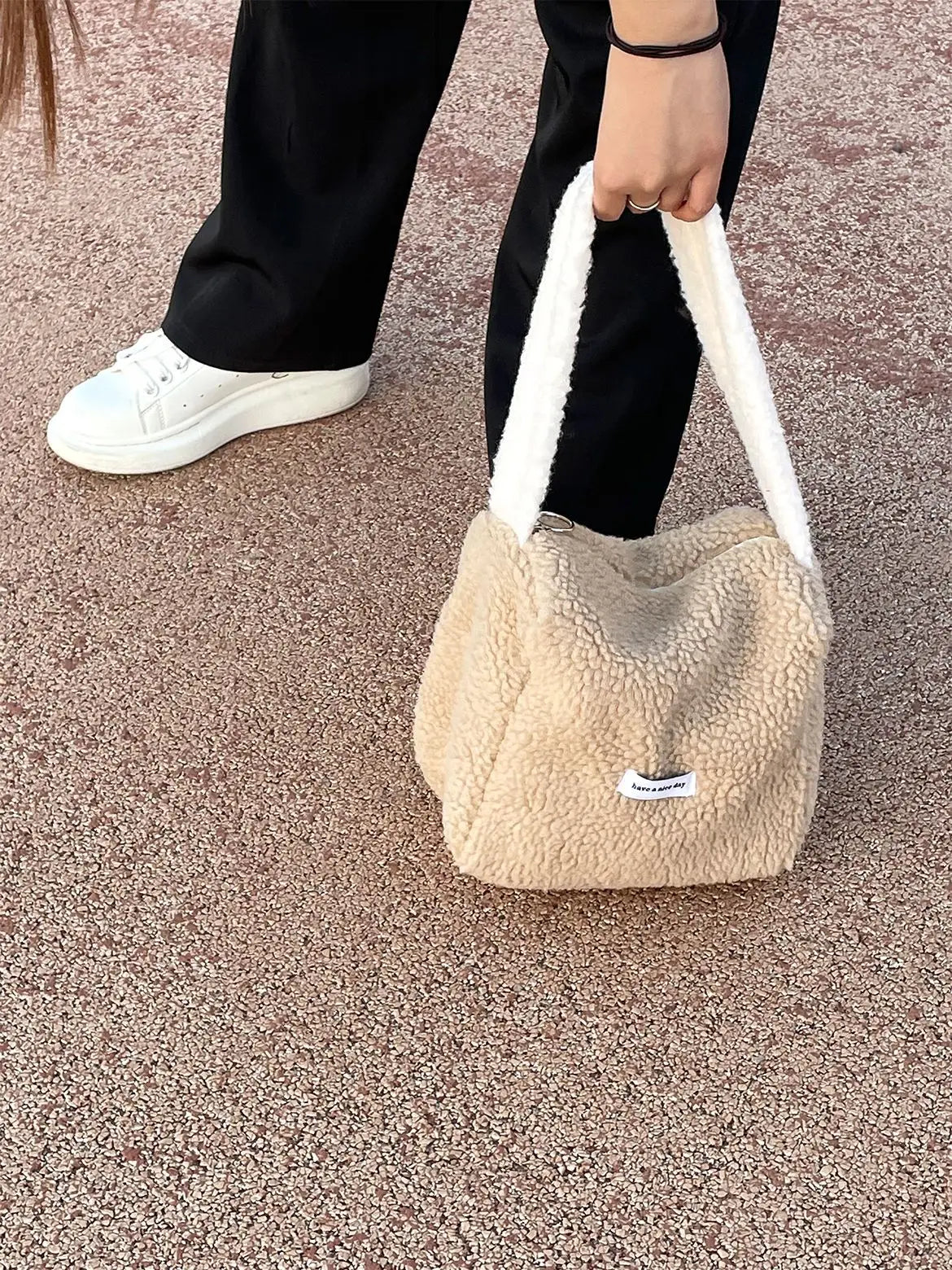 Soft Plush Handbag Faux Lamb Wool Shoulder Bag Girls Small Purse