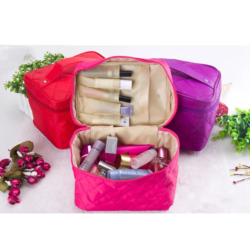 Quilted Cosmetic Bag Large Capacity Makeup Storage Handbag