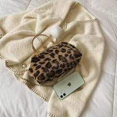 Leopard Plush Clip Crossbody Bag for Women Winter Handbag