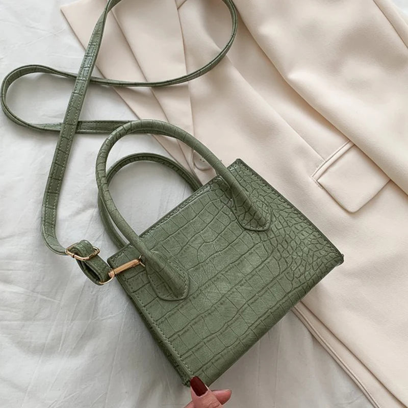 Crocodile Pattern Crossbody Bag for Women Small Handbag PU Leather Shoulder Bag