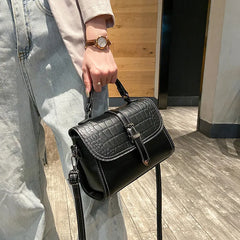 Crocodile Pattern Shoulder Bag PU Leather Flap Square Bag Crossbody Bag