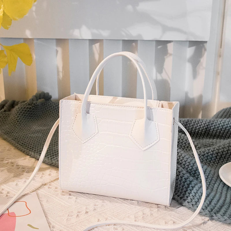 Crocodile Pattern Tote Bag Chain Shoulder Bag Purse PU Leather Handbag