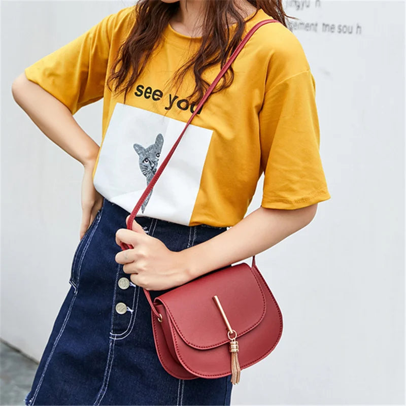 Women's Fringe Messenger Bag Square Shoulder Phone Bag