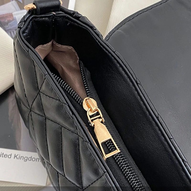 D0LF Shoulder Bag Thick Chain Quilted Handbag Women Clutch Bag