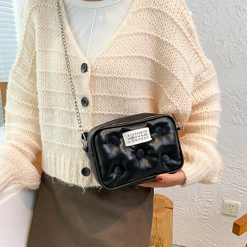 Women Crossbody Camera Bag with Chain Shoulder Strap