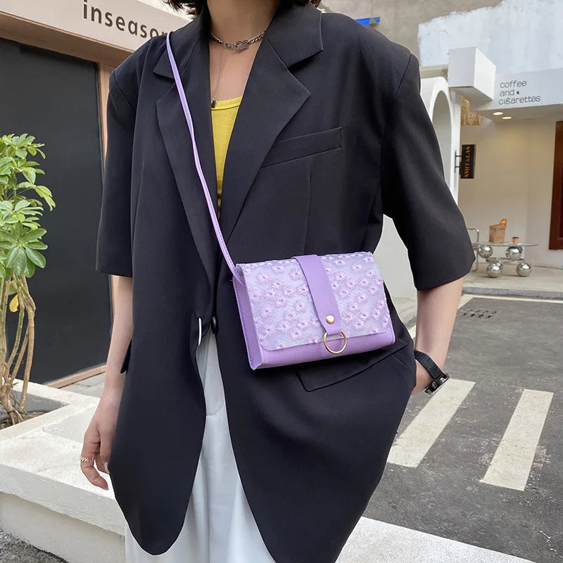 Daisy Flower Pattern Mini PU Leather Crossbody Chain Handbag
