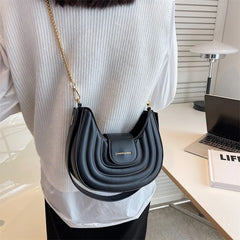 High-Grade Women's Net Red Chain Messenger Bag - Versatile Shoulder Armpit Bag