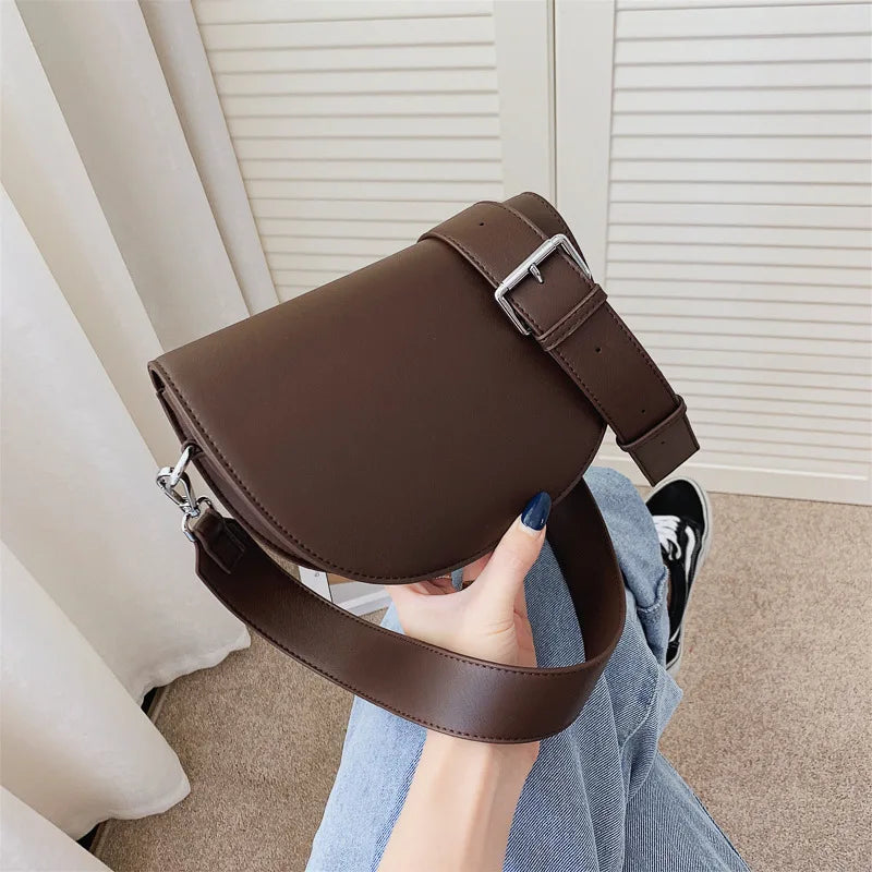 Retro Leather Shoulder Bag for Women Crossbody Bag