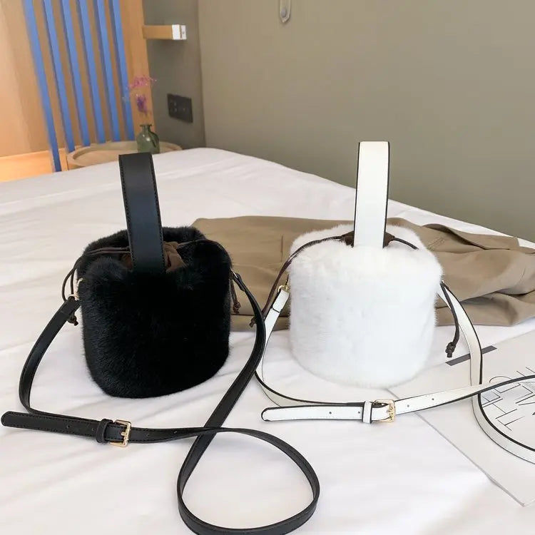 Plush Bucket Bag Women's Cylinder Shape Handbag Crossbody Messenger Tote