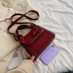 Vintage Women's Leather Shoulder Bags