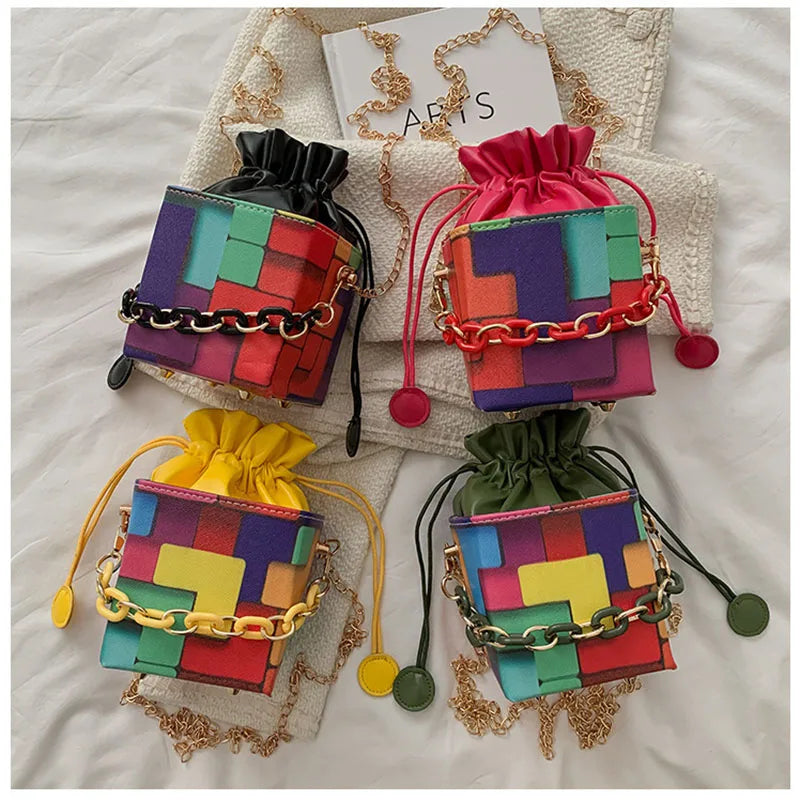 Graffiti Print Shoulder Bag Drawstring Chain Crossbody Square Bag