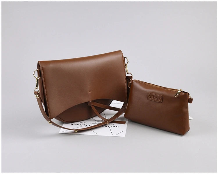 Vintage saddle bag women shoulder pack wide strap large capacity lady handbag