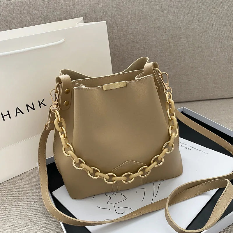 Women's Chain Tote Bucket Bag High-quality Pu Leather Handbag