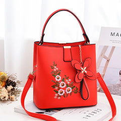 Retro One-Shoulder Messenger Bucket Bags