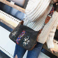 Vintage Embroidery Leather Hobo Shoulder Bag for Women