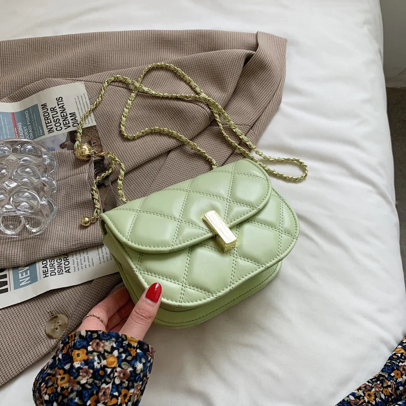 Women's Messenger Bag with Chain Crossbody Round Ball Shoulder Bag