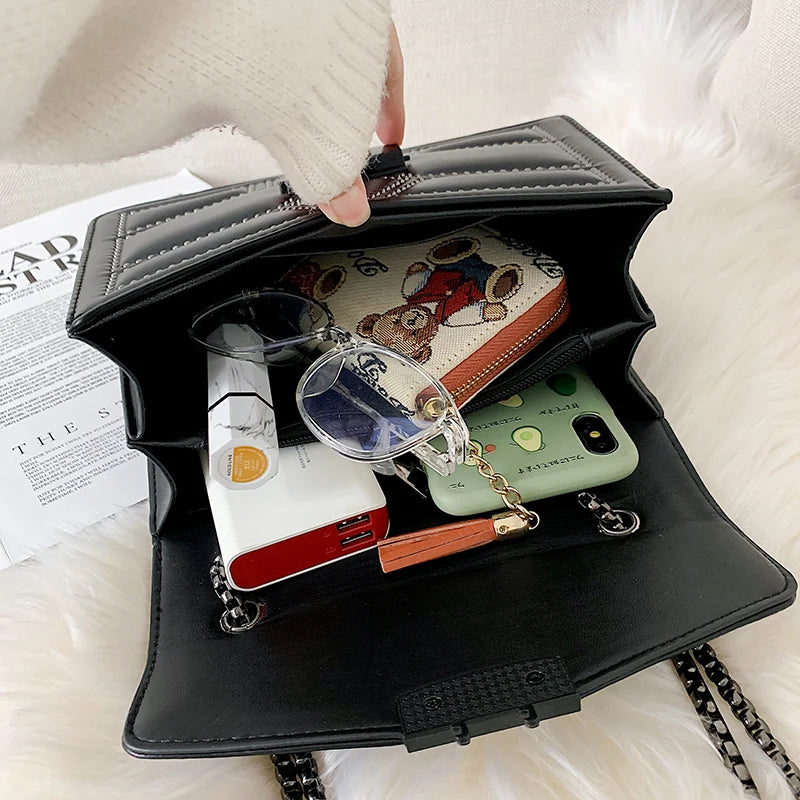 FANTASY PU Leather Retro Messenger Bag Women Chain Crossbody Handbag