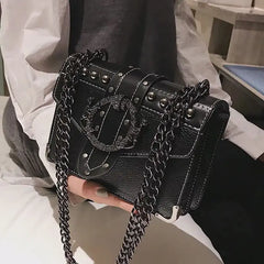 Retro Rivet Crossbody Bag Female Messenger Bag