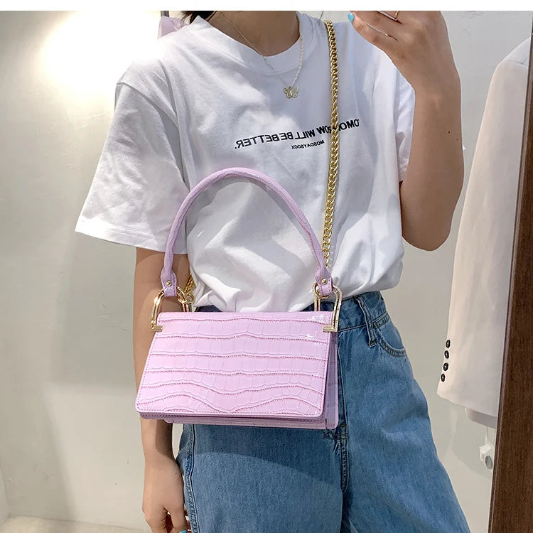 High-end Crocodile Pattern Underarm Bag with Chain Shoulder Strap