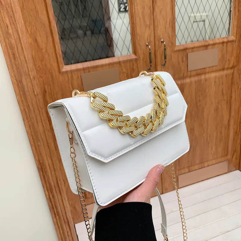 Vintage Women's Chain Mini One-Shoulder Bag